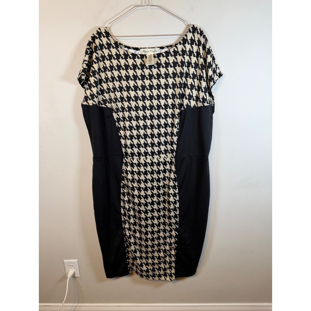 Alexis Taylor Womens Sheath Dress Houndstooth Contrast Black 4X